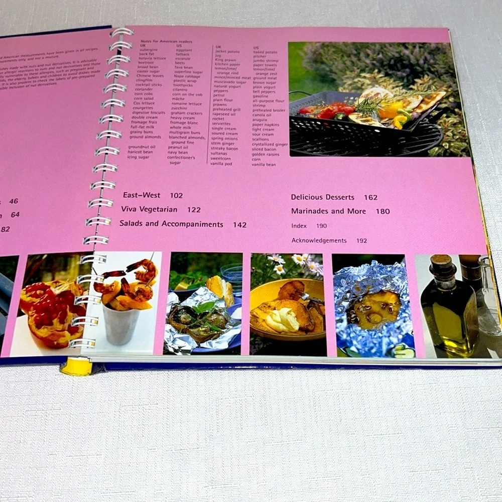 Barbecue Bible Cookbook ©️2003 Vintage Great Condition